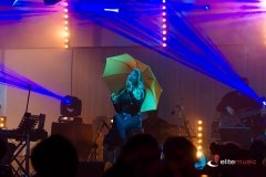 Patricia Kazadhi w swoim występmie podczas imprezy