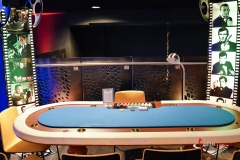 Stół do gry - wieczór James Bond Casino