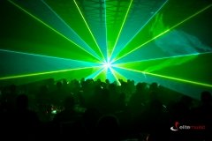 Pokaz laserowy i skrzypce