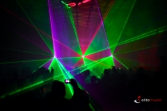 Pokaz laserowy i skrzypce