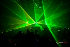 Pokaz laserowy i skrzypce
