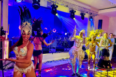 Dynamiczna-samba-prosto-z-Brazylii-pokazy-samby-Elite-Music-46