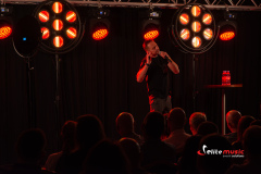 Stand up na event firmowy