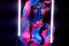 LEd-bodypainting-woman