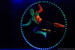 Lightshow-bodypainting